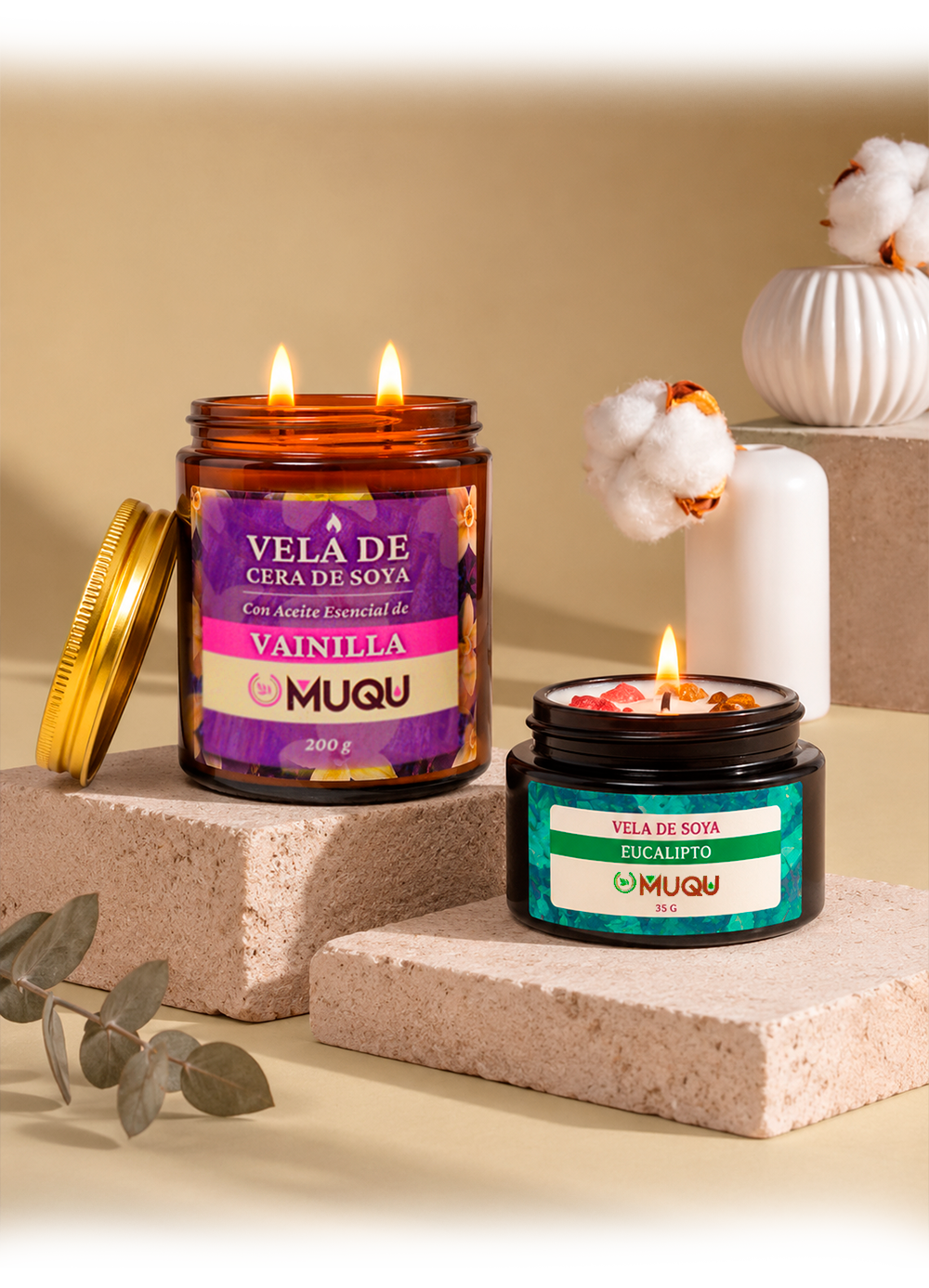 Velas de soya aromáticas MUQU en fragancias Vainilla y Eucalipto