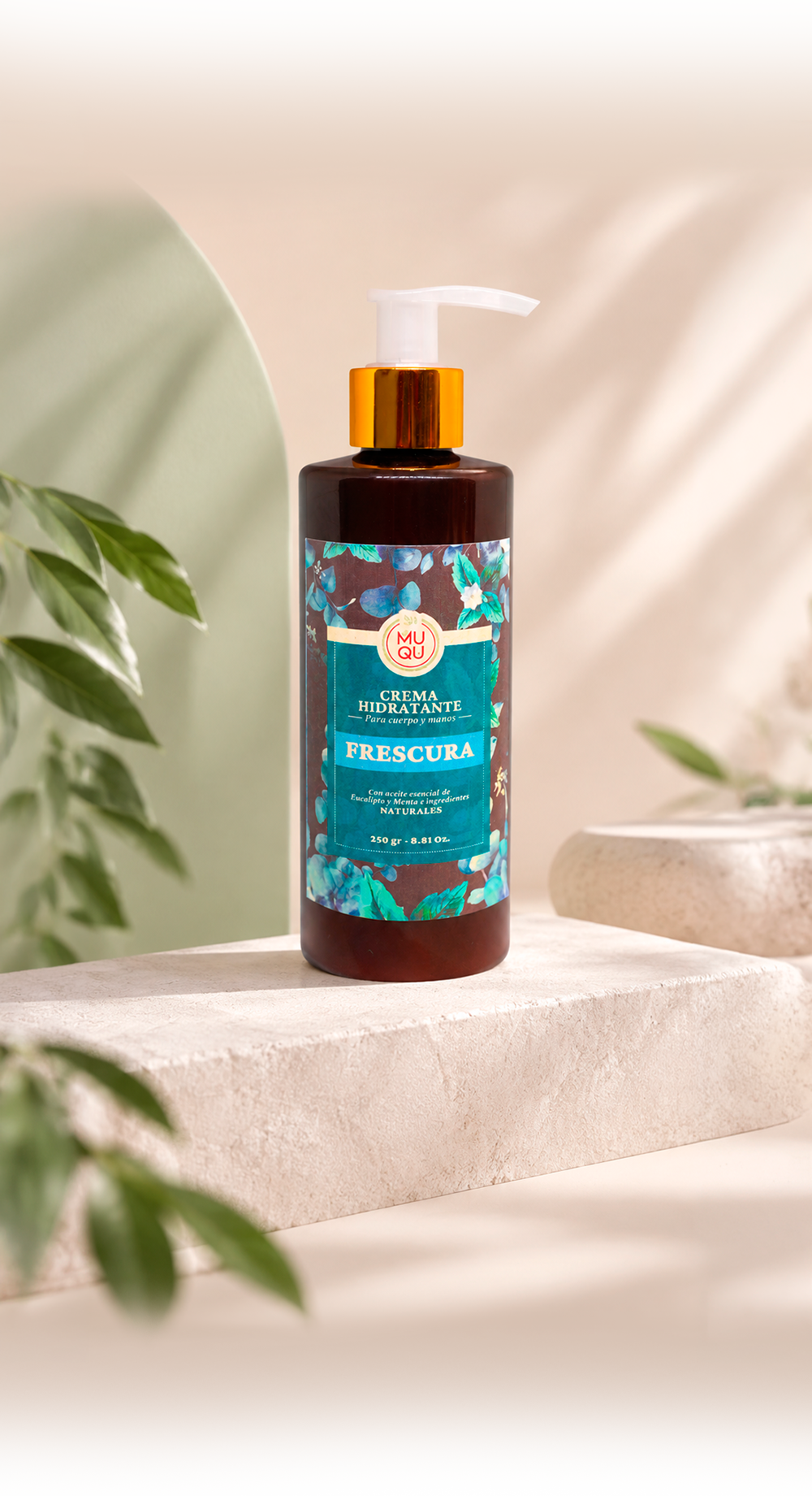 Crema hidratante corporal Frescura de MUQU Colombia con eucalipto y menta